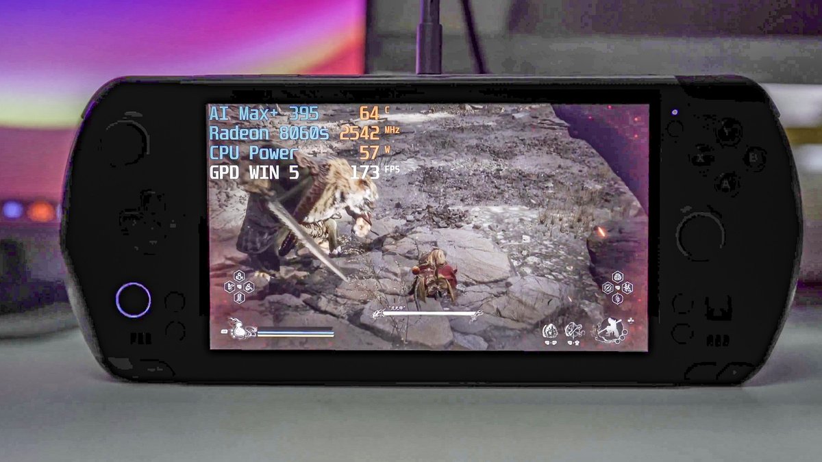 GPD Win 5 external battery handheld gaming